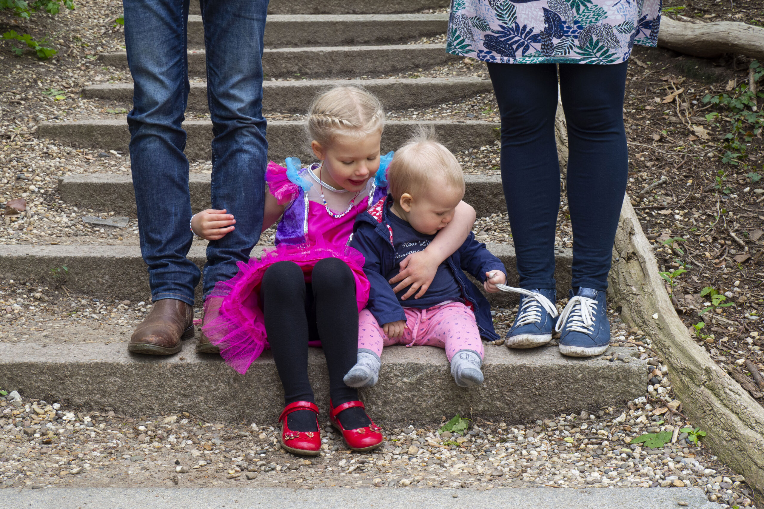 Family shoot- Color me pink